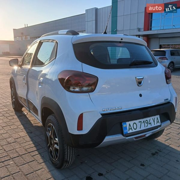 Позашляховик / Кросовер Dacia Spring 2022 в Ужгороді