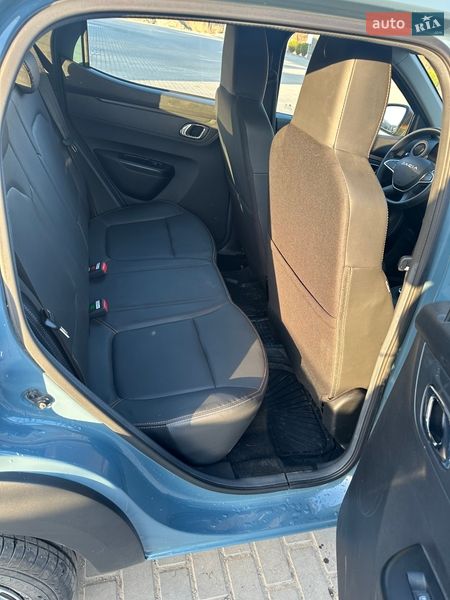 Внедорожник / Кроссовер Dacia Spring 2023 в Выгоде