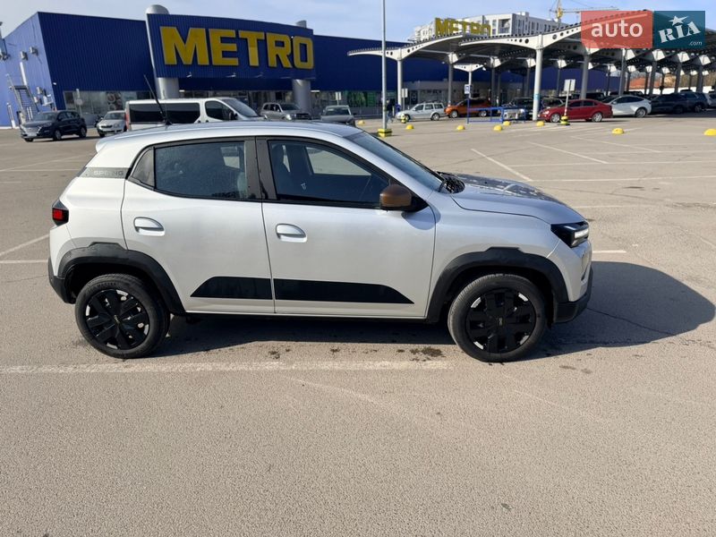 Позашляховик / Кросовер Dacia Spring 2024 в Львові