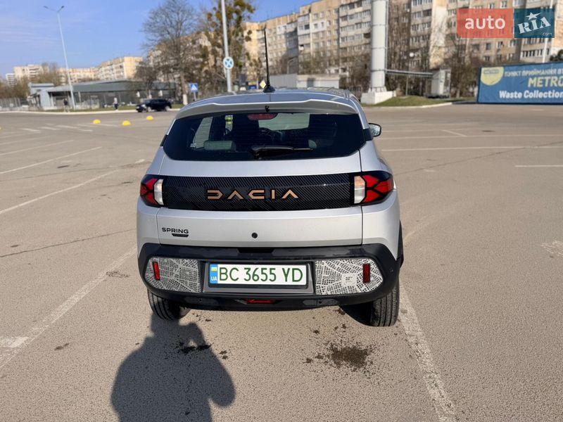 Позашляховик / Кросовер Dacia Spring 2024 в Львові