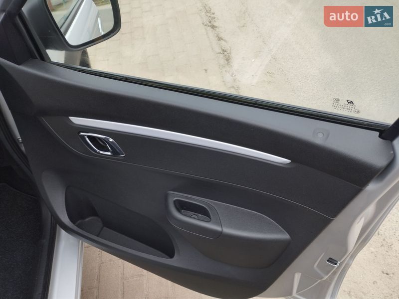 Позашляховик / Кросовер Dacia Spring 2022 в Бородянці фото 15 Позашляховик / Кросовер Dacia Spring 2022 в Бородянці