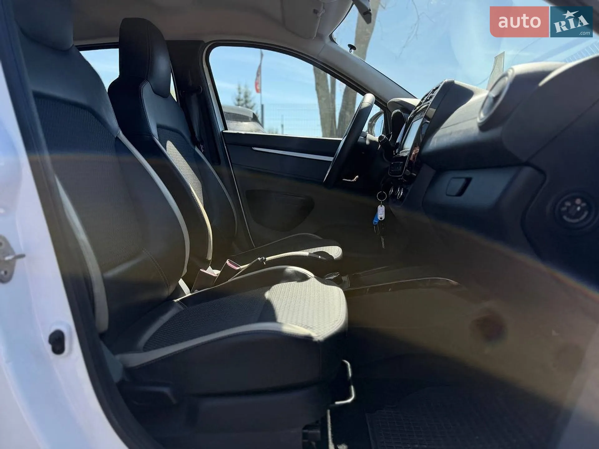 2023 Dacia Spring - мініатюра 23