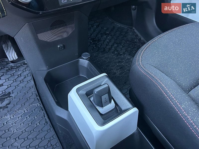 Внедорожник / Кроссовер Dacia Spring 2024 в Ровно