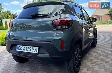 Внедорожник / Кроссовер Dacia Spring 2023 в Ровно