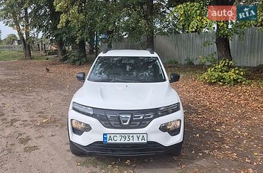 Позашляховик / Кросовер Dacia Spring 2021 в Горохові