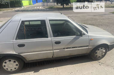 Седан Dacia SuperNova 2003 в Прилуках