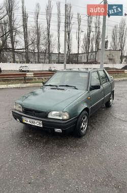 Седан Dacia SuperNova 2002 в Киеве