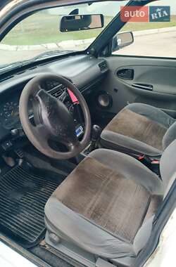 Седан Dacia SuperNova 2003 в 