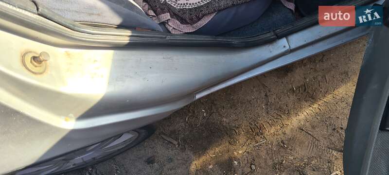 Седан Dacia SuperNova 2003 в Киеве