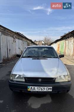 Седан Dacia SuperNova 2003 в 