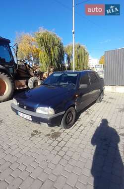 Седан Dacia SuperNova 2003 в Львове Седан Dacia SuperNova 2003 в Львове