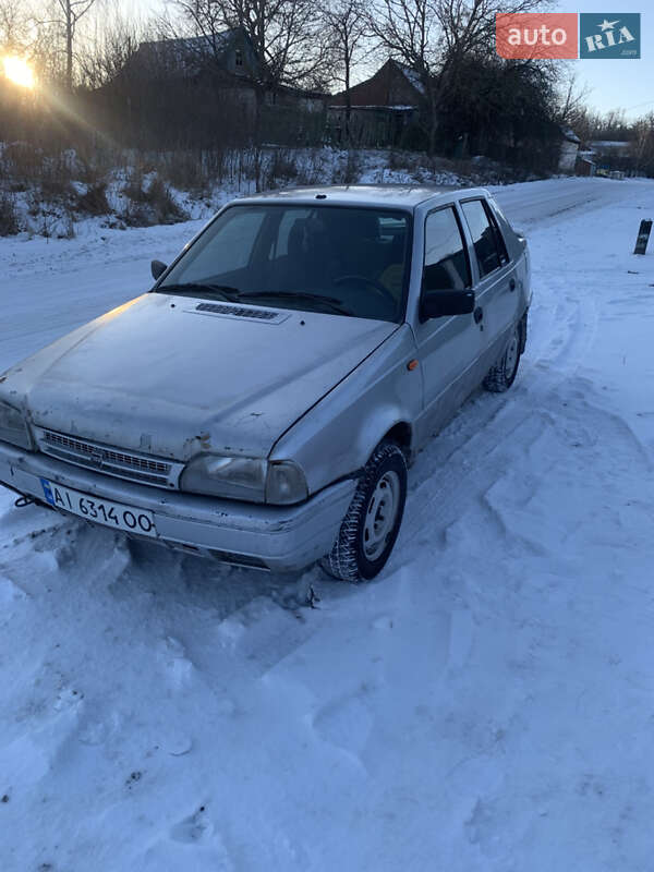 Dacia SuperNova 2003 Dacia SuperNova 2003