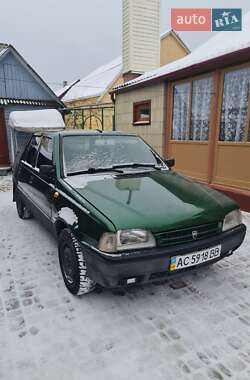 Седан Dacia SuperNova 2003 в Камені-Каширському