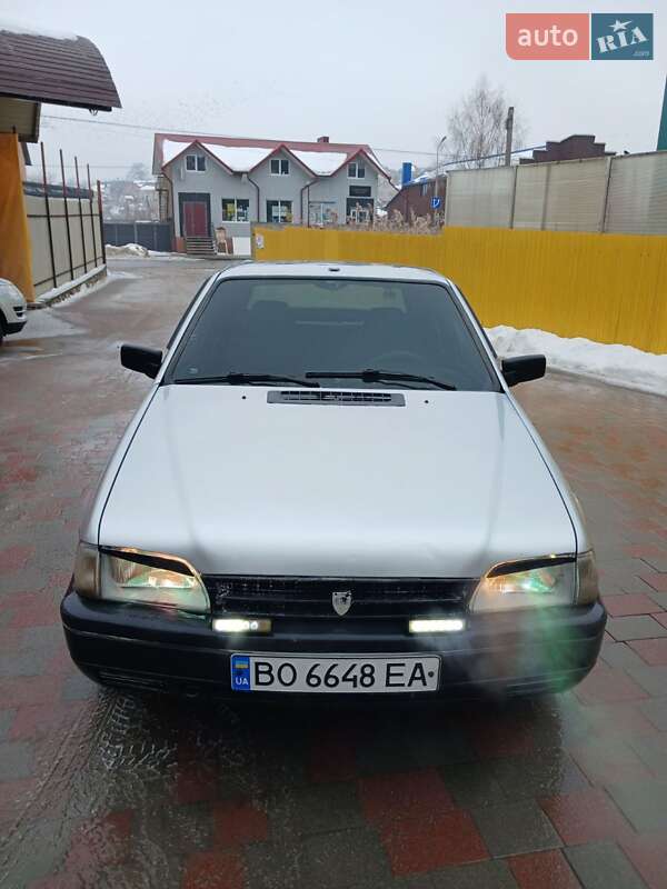 Седан Dacia SuperNova 2002 в Тернополі