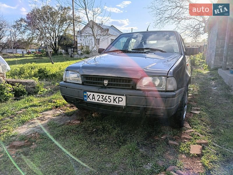 Dacia SuperNova 2003