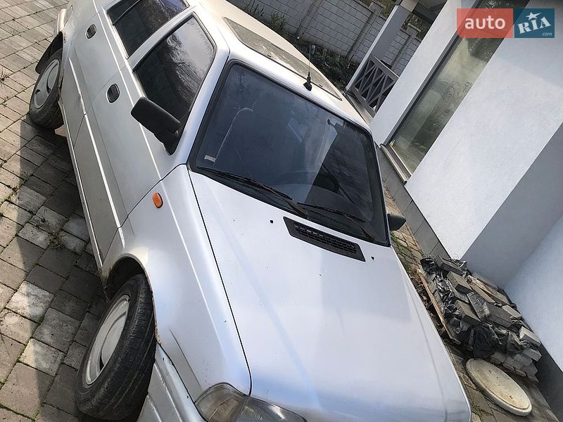 Седан Dacia SuperNova 2004 в Івано-Франківську