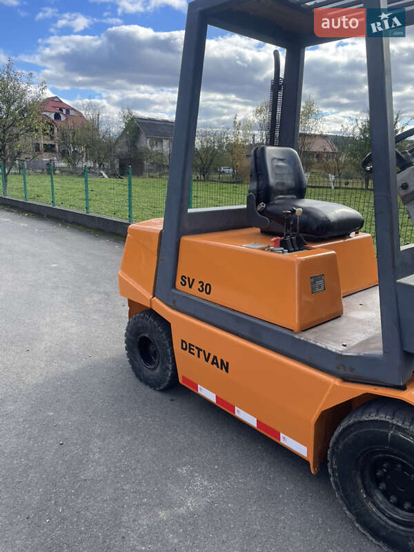 Вилочний навантажувач Daewoo B30S 2000 в Нижній Апші фото 2 Вилочний навантажувач Daewoo B30S 2000 в Нижній Апші