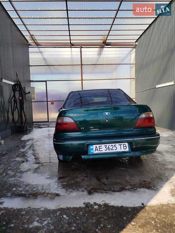 Седан Daewoo Cielo 1995 в Синельниково