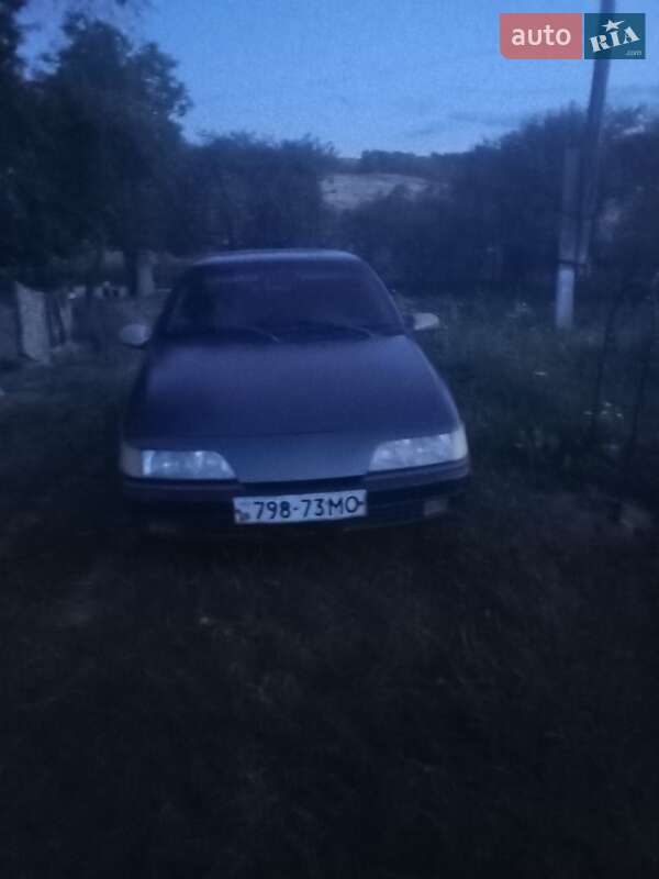 Седан Daewoo Espero 1996 в Черновцах