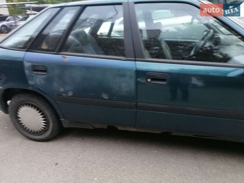 Седан Daewoo Espero 1997 в Запорожье