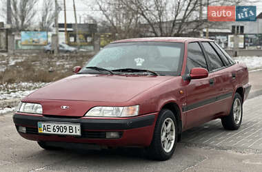 Седан Daewoo Espero 1996 в Днепре