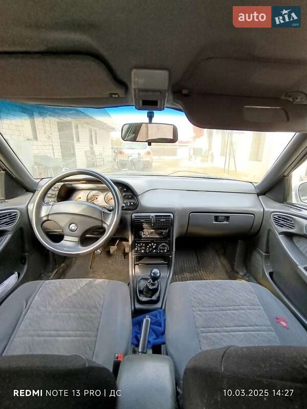 Седан Daewoo Espero 1997 в Маневичах