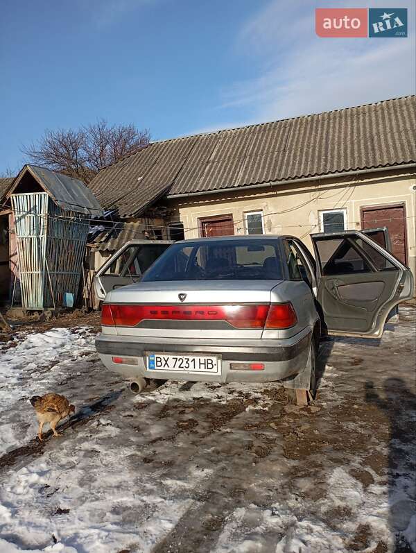 Седан Daewoo Espero 1996 в Чорткове