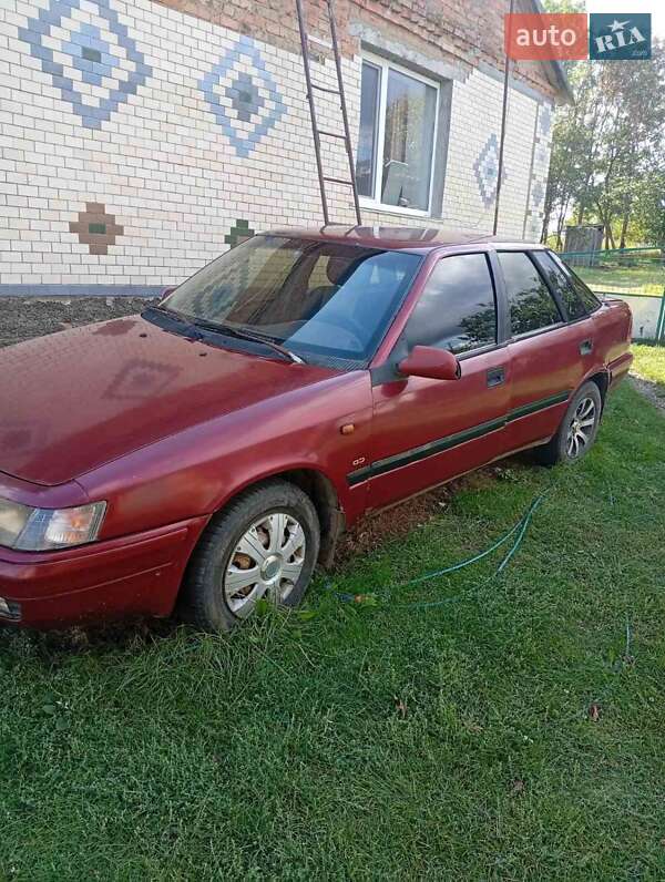 Седан Daewoo Espero 1995 в Тиврову