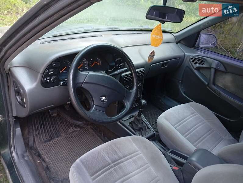 Седан Daewoo Espero 1993 в Черкасах