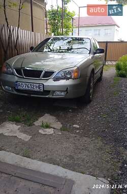 Седан Daewoo Evanda 2002 в Мукачевому