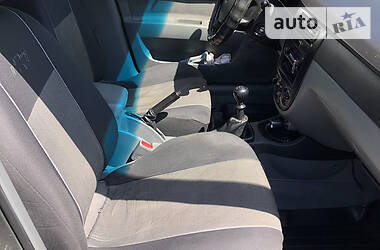 Седан Daewoo Gentra 2013 в 