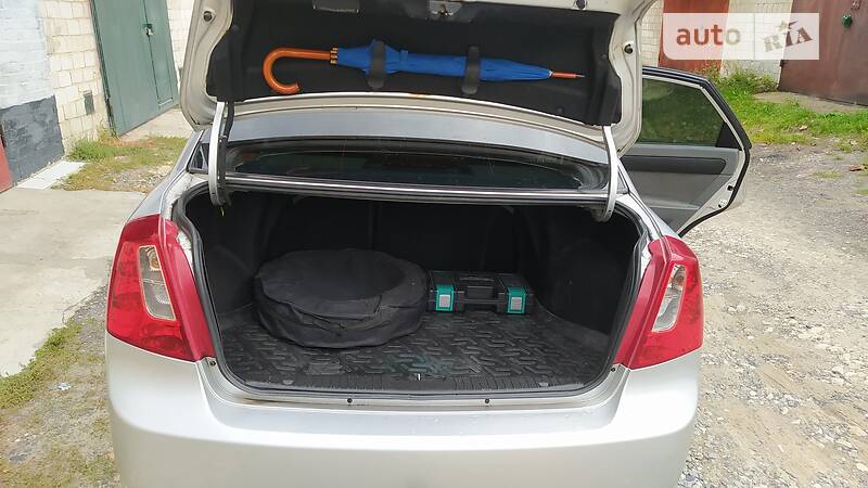 Седан Daewoo Gentra 2013 в Киеве