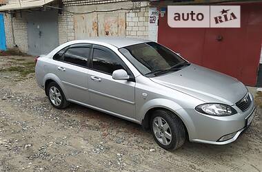 Седан Daewoo Gentra 2013 в Киеве