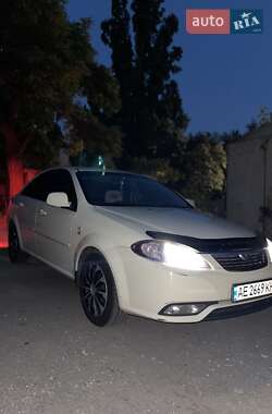 Седан Daewoo Gentra 2014 в Днепре
