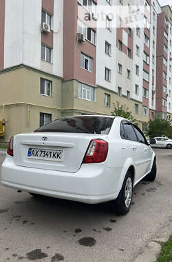 Седан Daewoo Gentra 2013 в Харкові