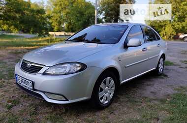 Седан Daewoo Gentra 2013 в Тульчині