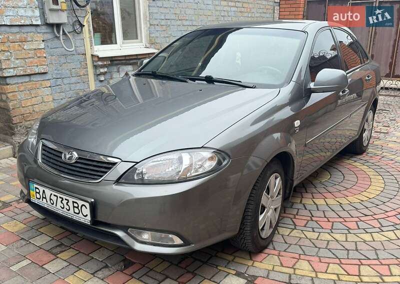 Daewoo Gentra 2013