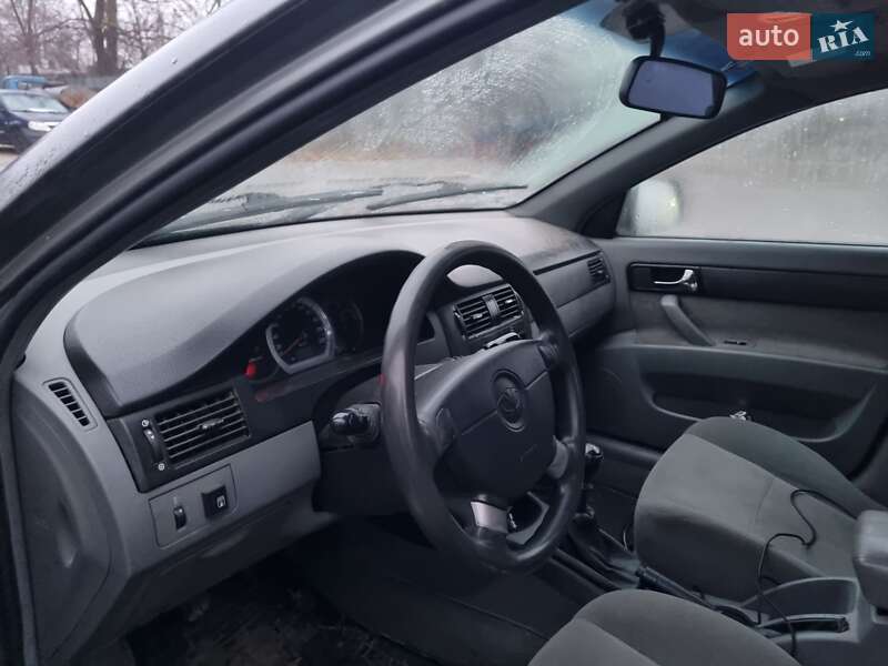 Седан Daewoo Gentra 2013 в Харькове