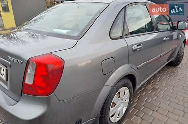Седан Daewoo Gentra 2013 в 