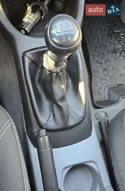 Седан Daewoo Gentra 2013 в 