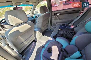 Седан Daewoo Gentra 2014 в 