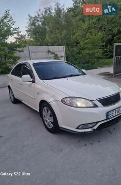 Седан Daewoo Gentra 2014 в 