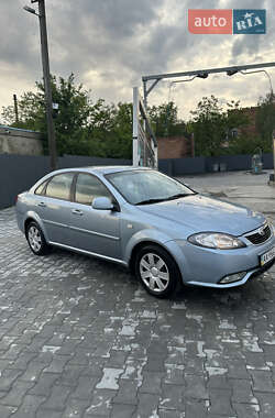 Седан Daewoo Gentra 2013 в 