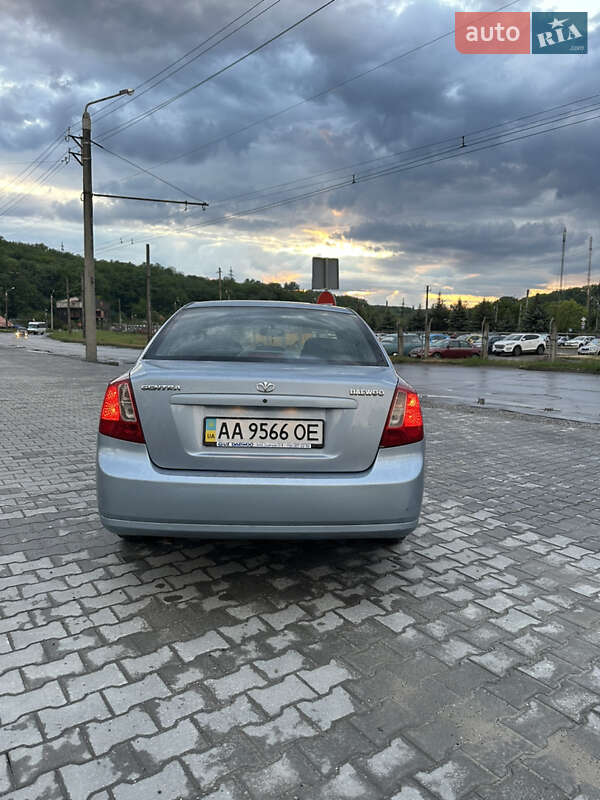 Седан Daewoo Gentra 2013 в Полтаві