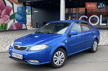 Седан Daewoo Gentra 2014 в 