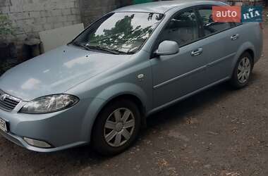 Седан Daewoo Gentra 2013 в 