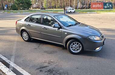 Седан Daewoo Gentra 2014 в 