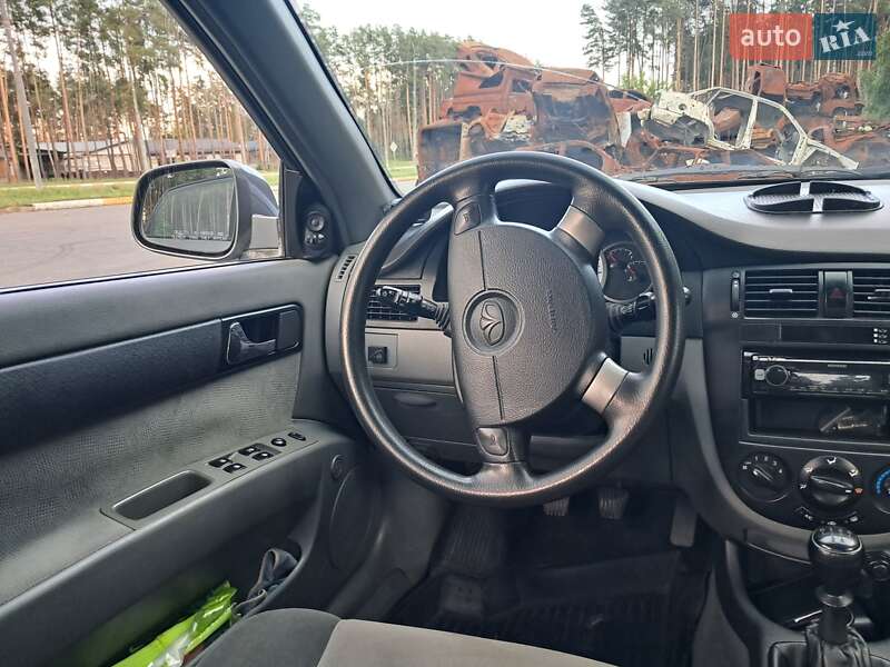 Седан Daewoo Gentra 2014 в Ирпене