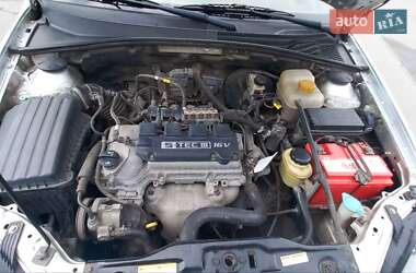 Седан Daewoo Gentra 2013 в 