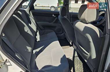 Седан Daewoo Gentra 2013 в 